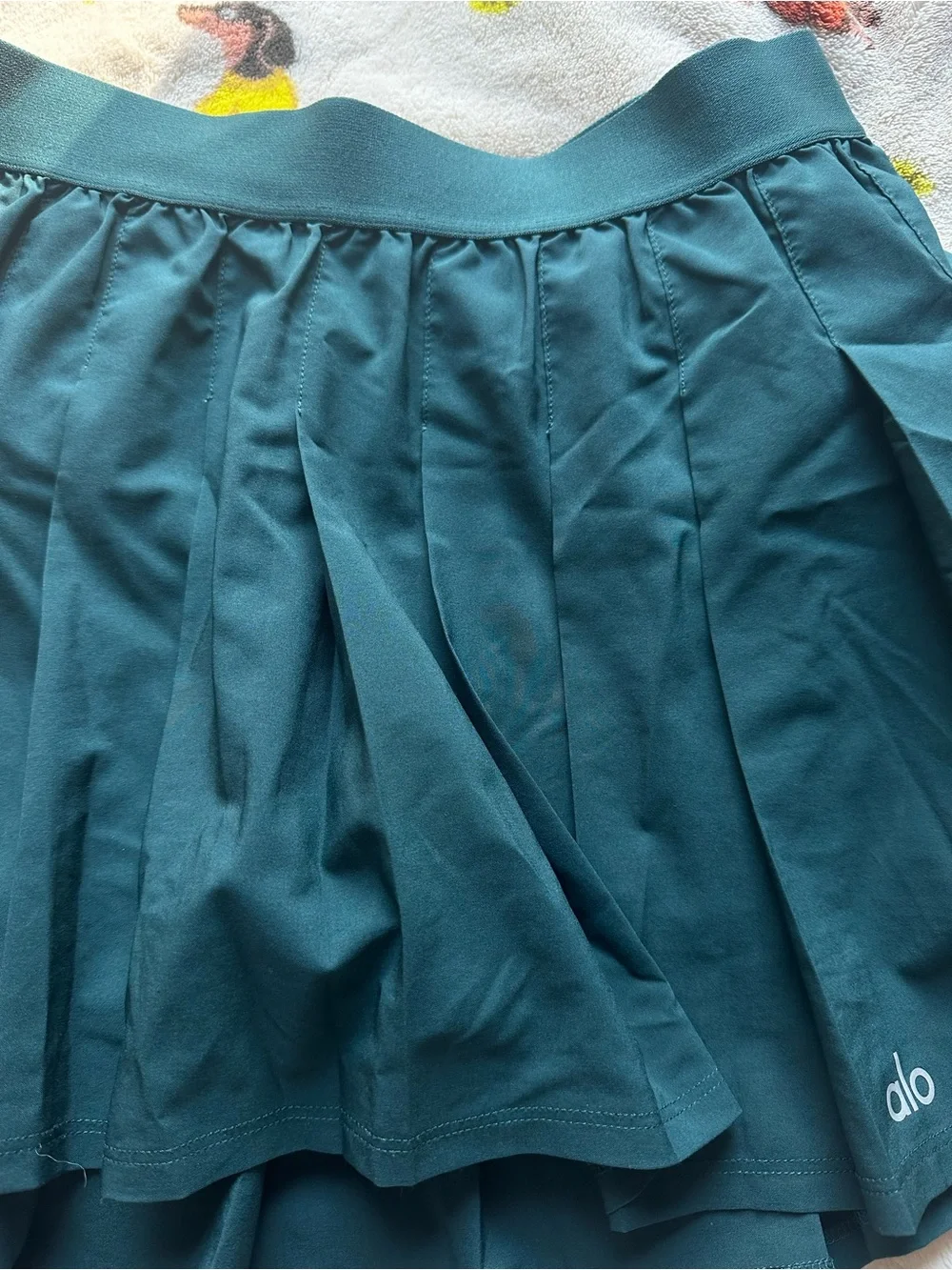 Alo green tennis skirt size small